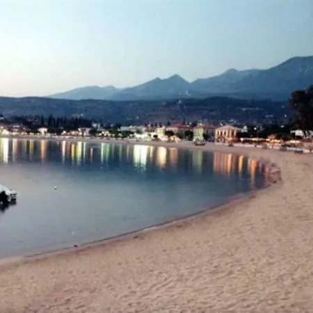 Perseus - Studio Next To The Beach *